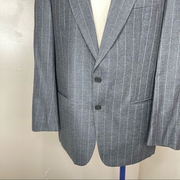 Barney’s New York Two Buttons Pure Wool Suit Stripes Blazer Size 40R Gray - Picture 11 of 12